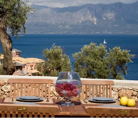 Elixrison - Sea View Near Nidri Villa